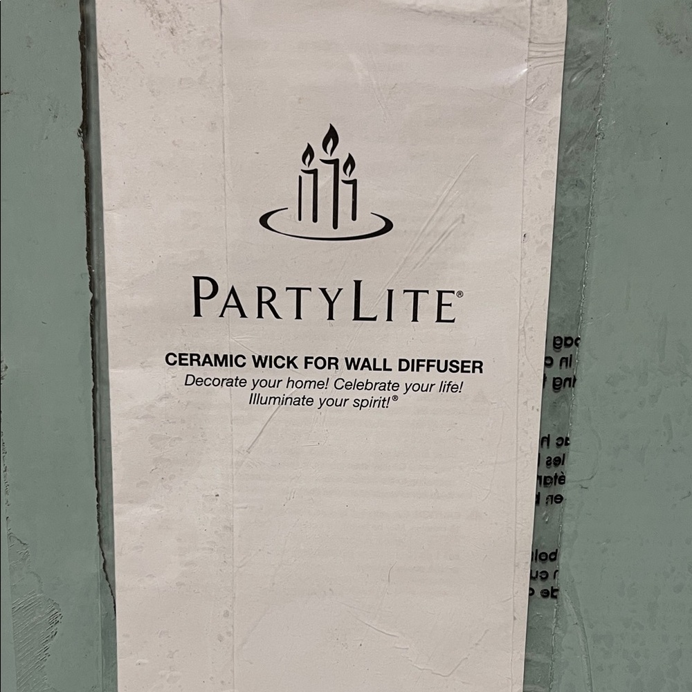 Partylite Ceramic Wick for Wall Diffuser - Picture 5 of 11